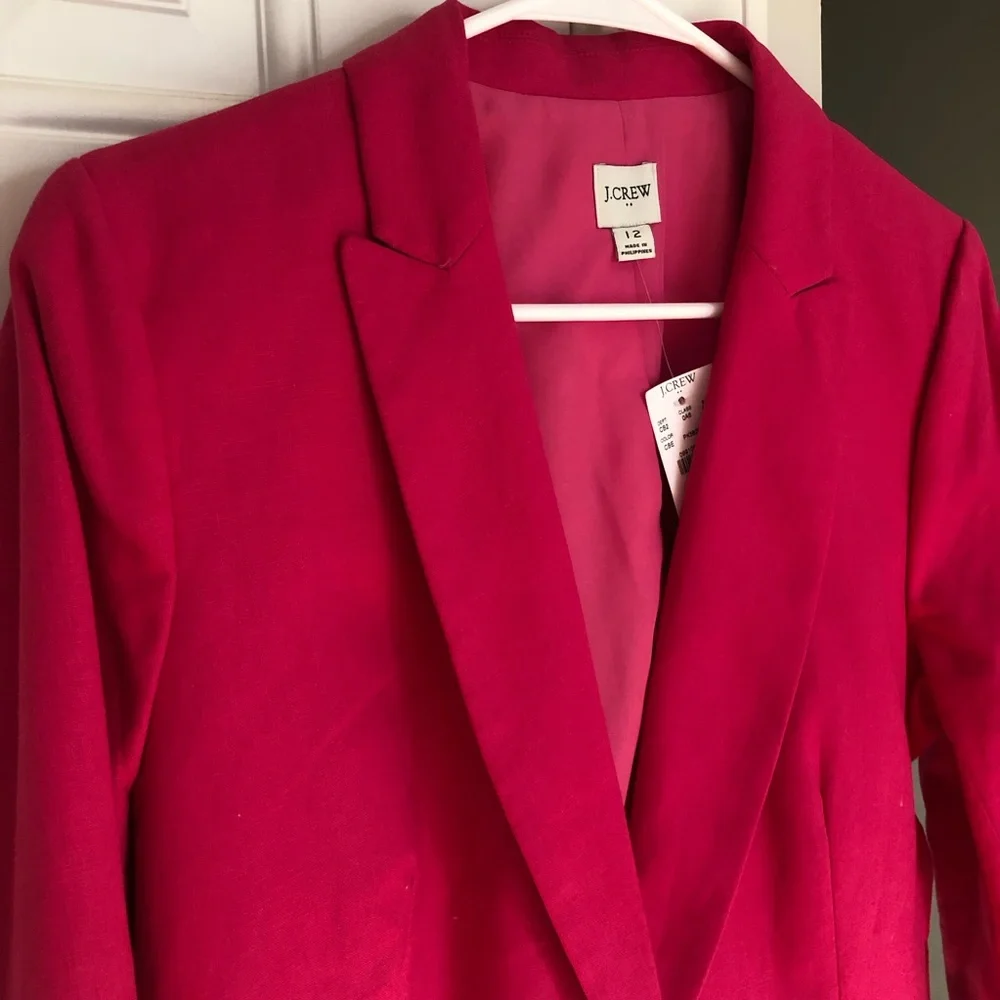 New w Tag: J Crew Linen Blend One Button Blazer. Size 12
